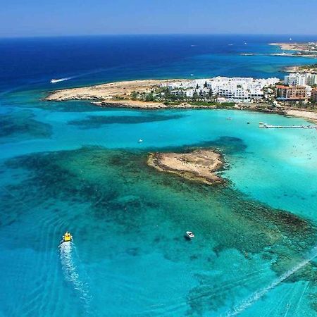 Beach Front Bella Vista By Ezoria Villas Protaras Dış mekan fotoğraf