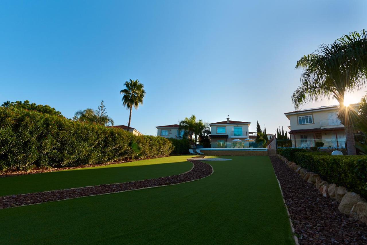 Beach Front Bella Vista By Ezoria Villas Protaras Dış mekan fotoğraf